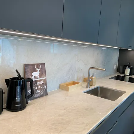 Brand New! 2 Bedrooms, 2 Bathrooms - Close To Everything! *