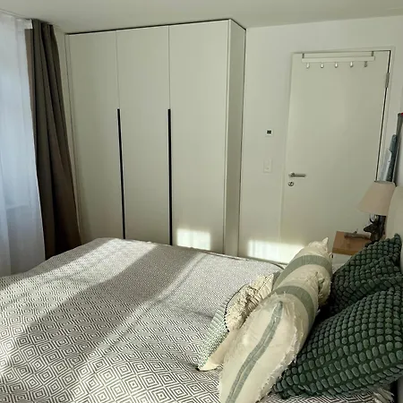 Apartment Brand New! 2 Bedrooms, 2 Bathrooms - Close To Everything!