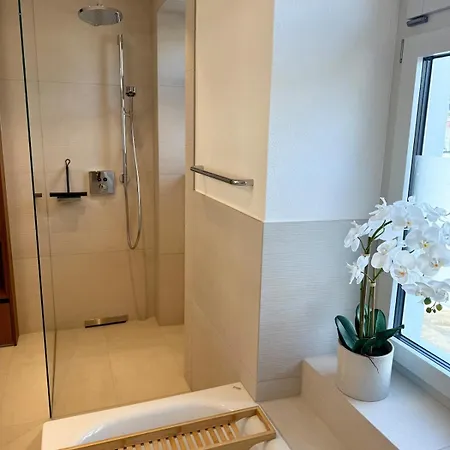 Brand New! 2 Bedrooms, 2 Bathrooms - Close To Everything! Davos