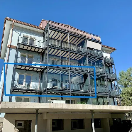 Brand New! 2 Bedrooms, 2 Bathrooms - Close To Everything! Apartment Davos